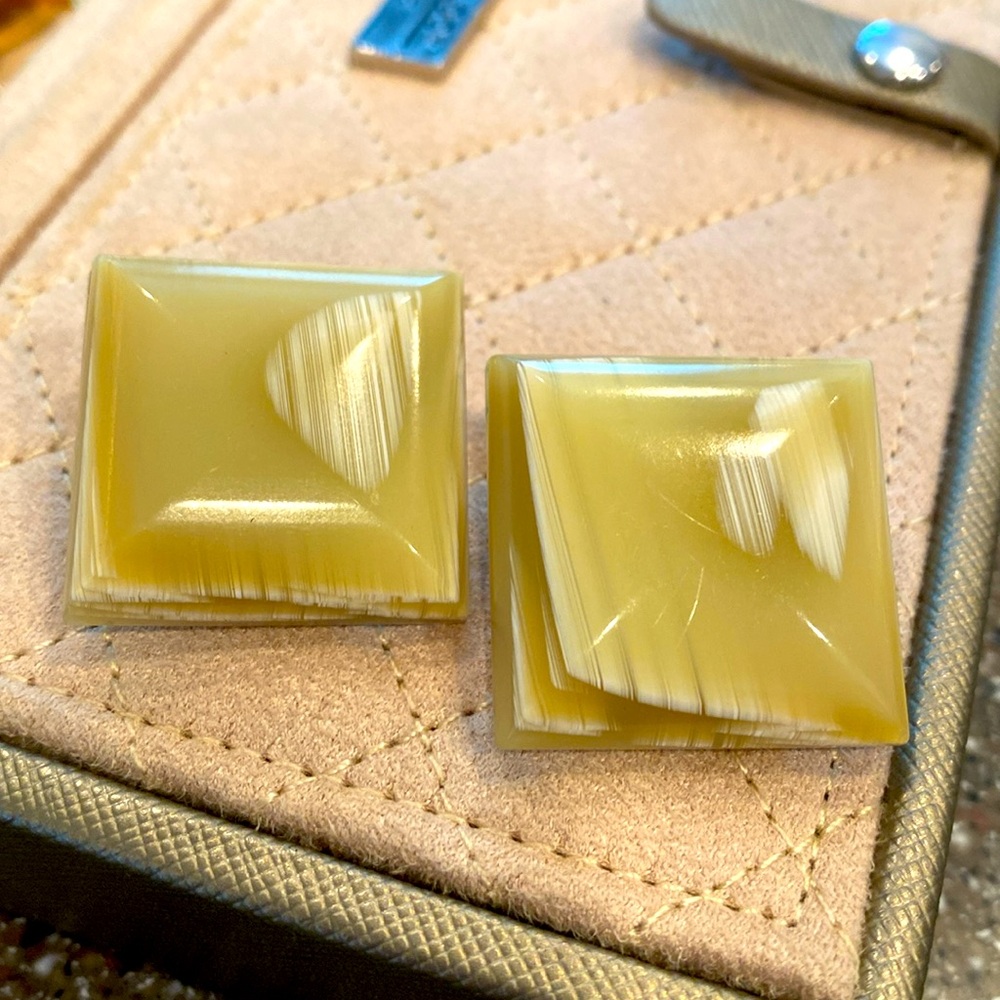 Vintage Made in Italy Clip-on Earrings